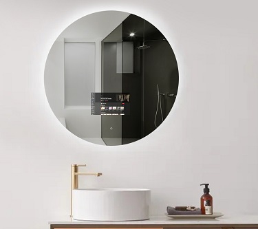 Backlit smart Fitbathmirror mirror VS traditional light mirror